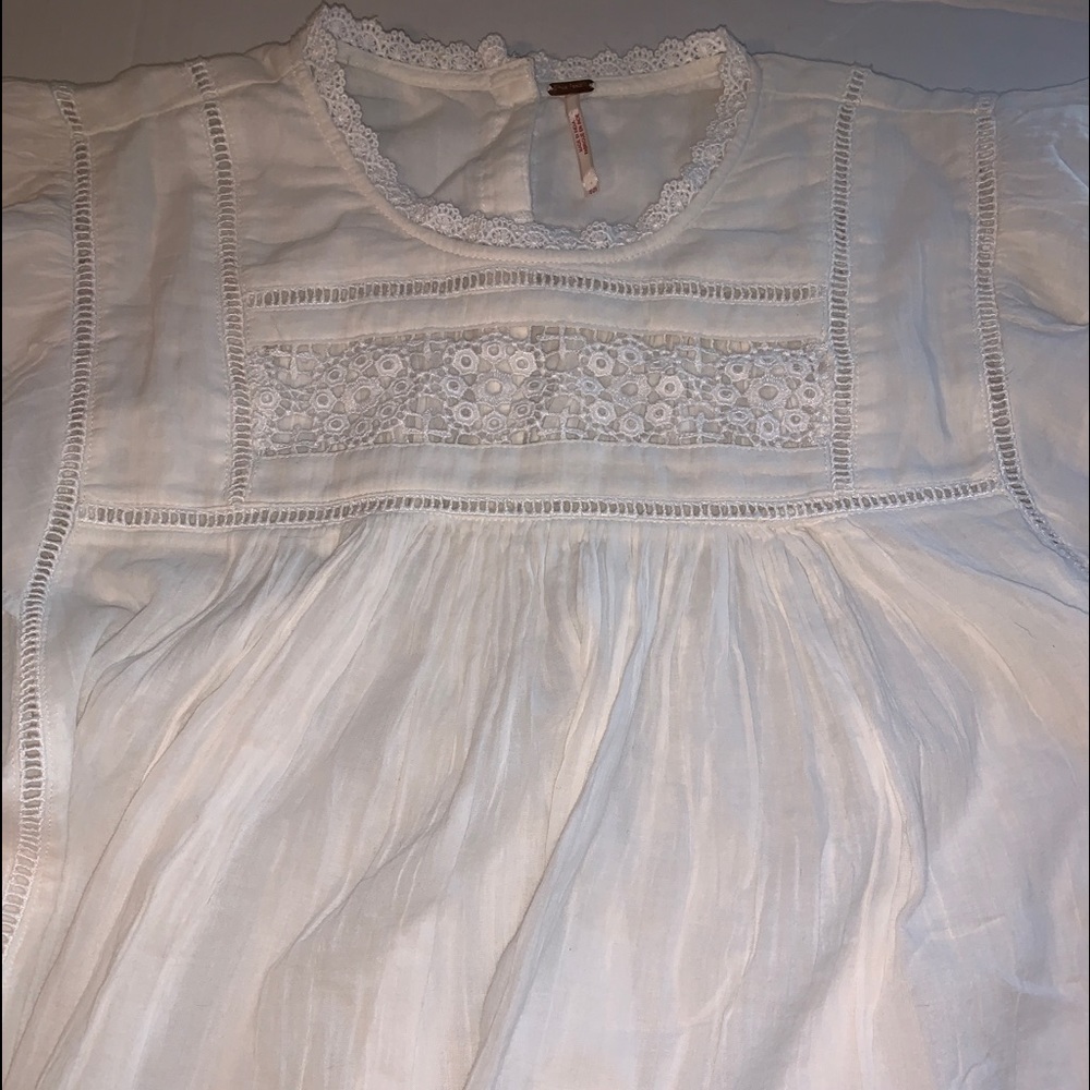 Free People Flowy 3/4 Balloon Sleeve Embroidered Detail Shoulder Ruffle Top Xs